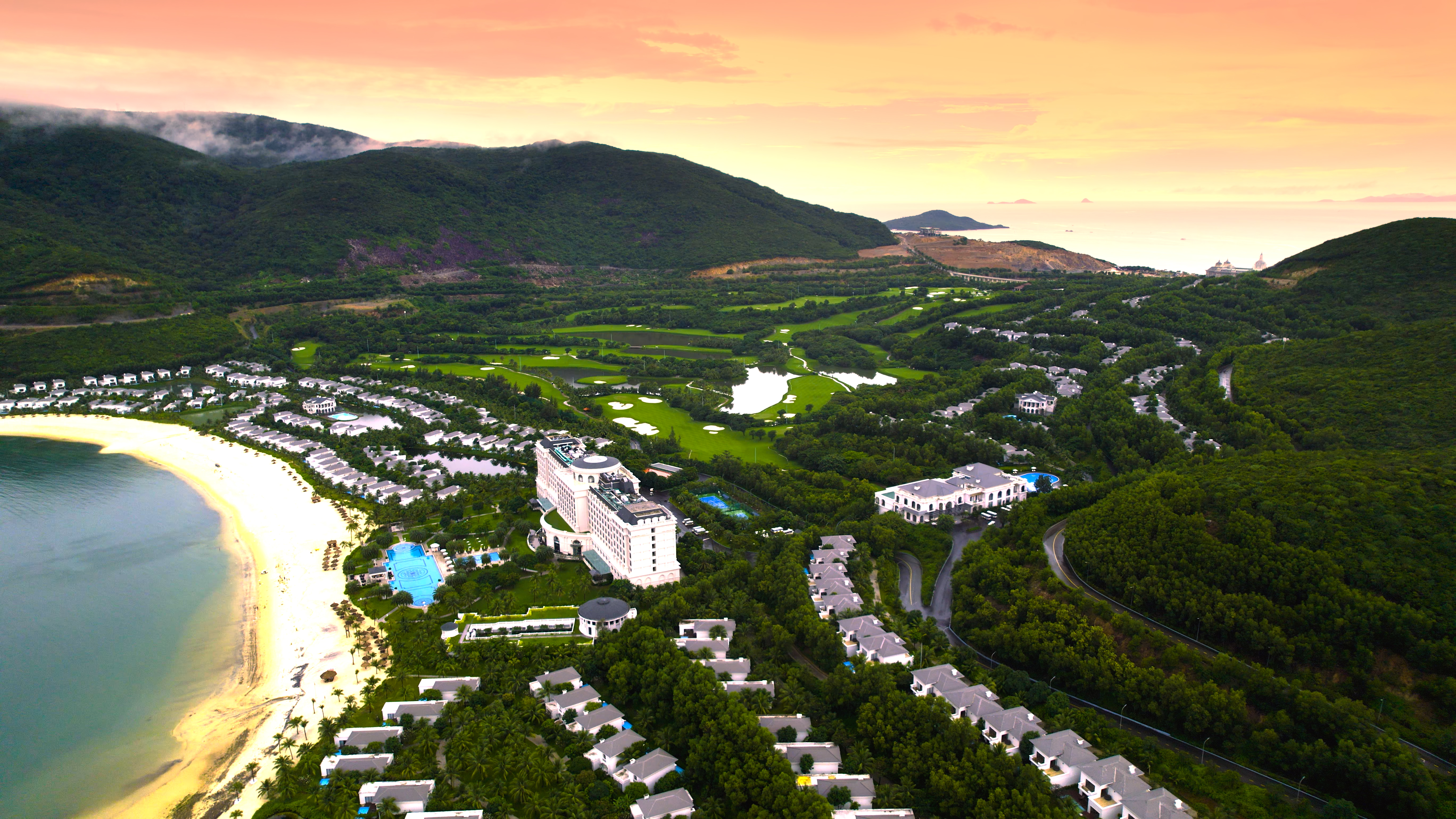 Vinpearl  Resort Nha Trang